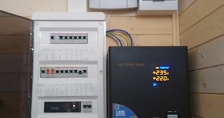 Установка и подключение стабилизаторов напряжения от 580 руб в Коврове - ЭлектроКвр